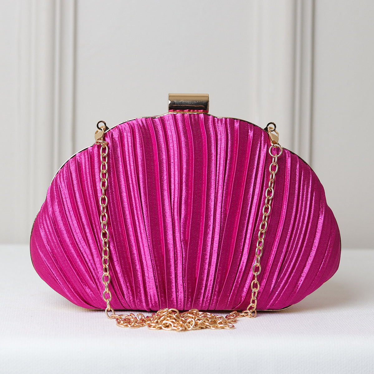 KIT FESTA: CLUTCH ROSA + BRINCO FESTA ROSA