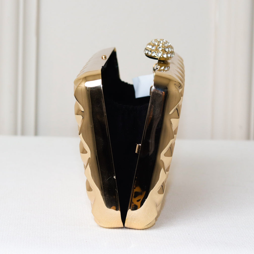 CLUTCH METALIZADA DOURADA GEOMETRICA QUADRICULADA FORMATO RETANGULAR