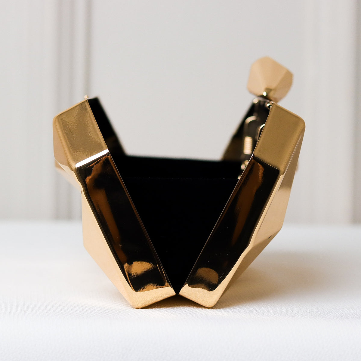 CLUTCH METALIZADA GEOMETRICA FORMATO RETANGULAR