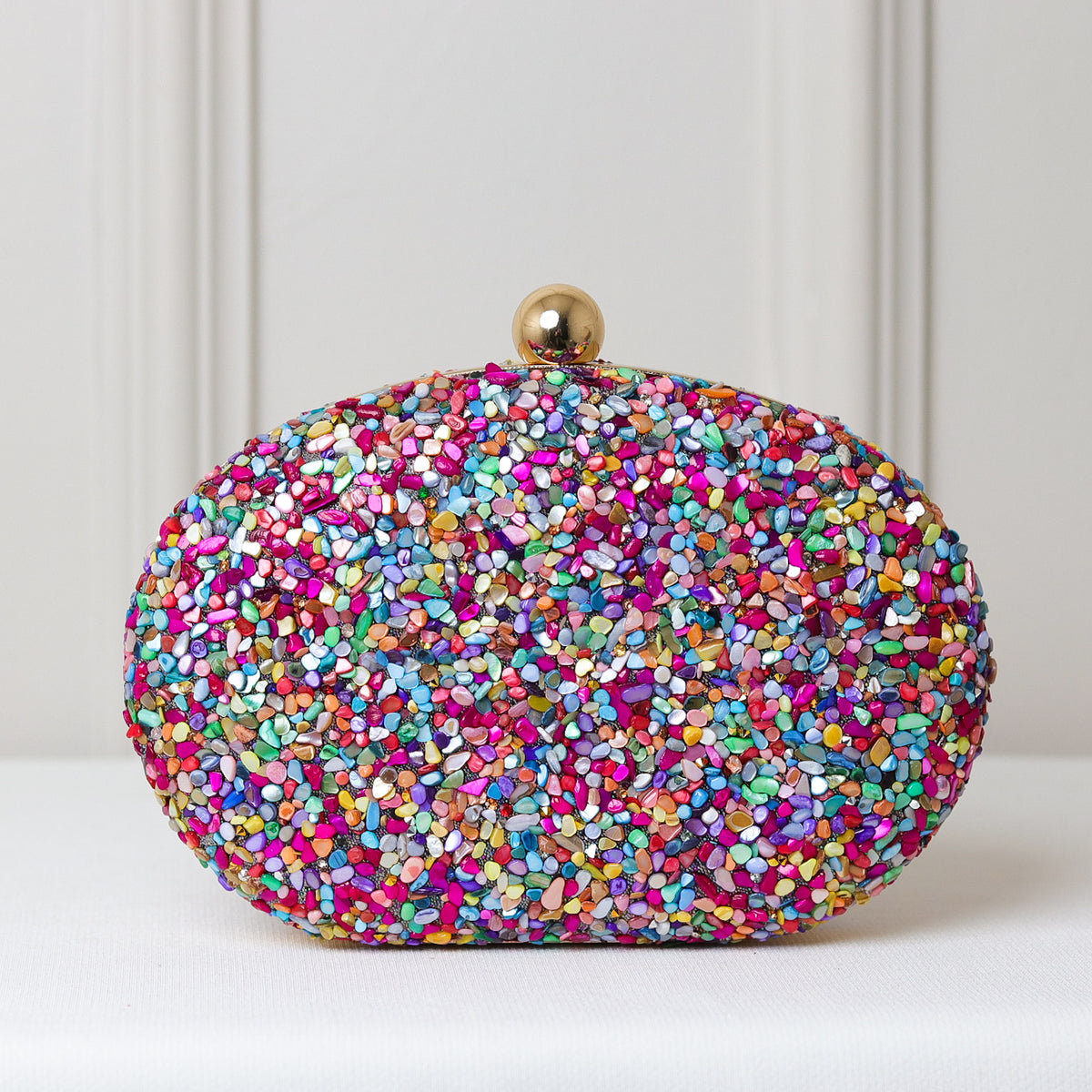 CLUTCH MULTICOLORIDA TEXTURA PEDRARIA BRILHANTE