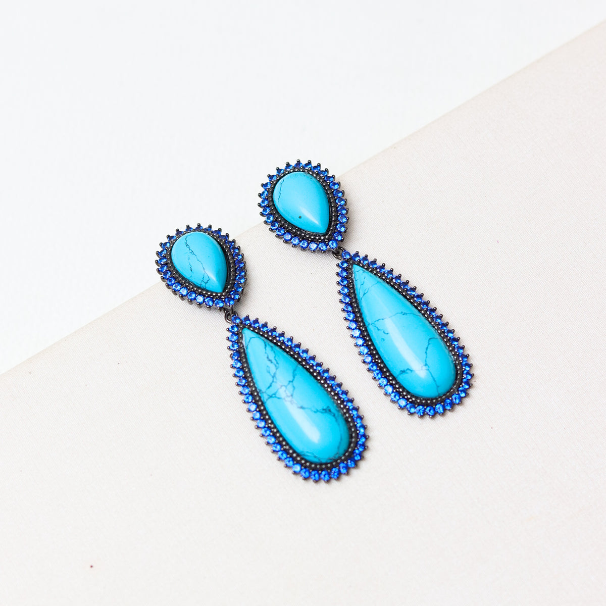 BRINCO FESTA AZUL CRISTAL GOTA CRAVEJADO