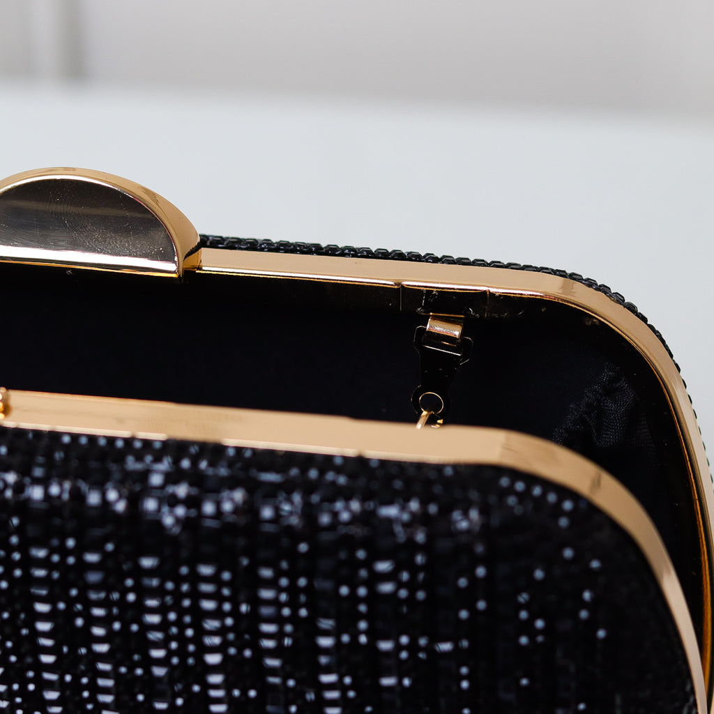 CLUTCH BRILHO STRASS FORMAS OVAL FECHO RETO