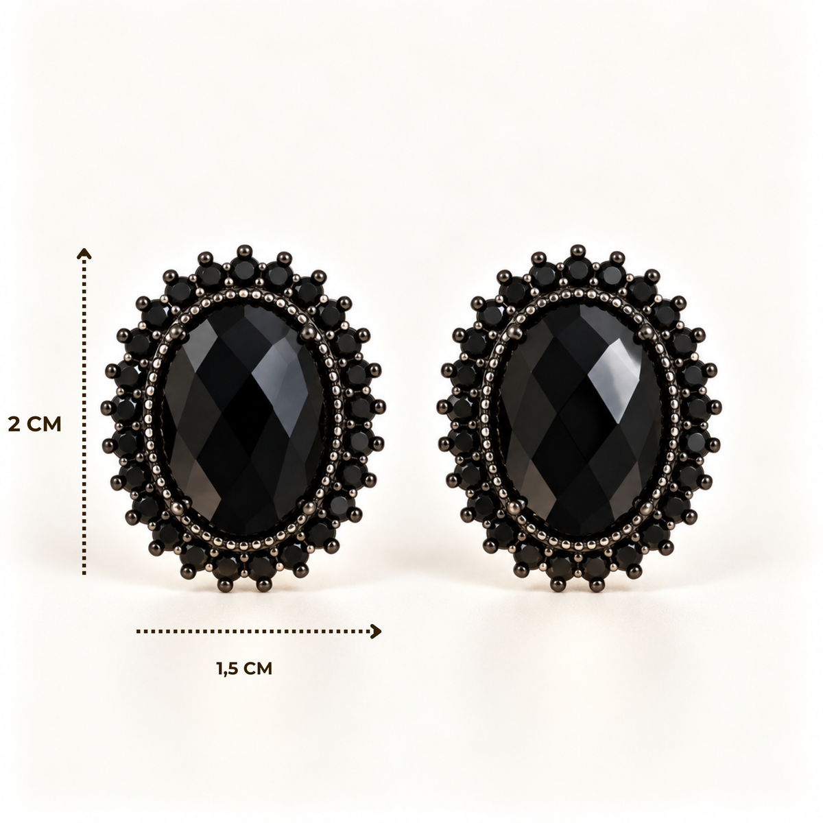 BRINCO FESTA PRETO CRISTAL OVAL CRAVEJADO ZIRCÔNIA