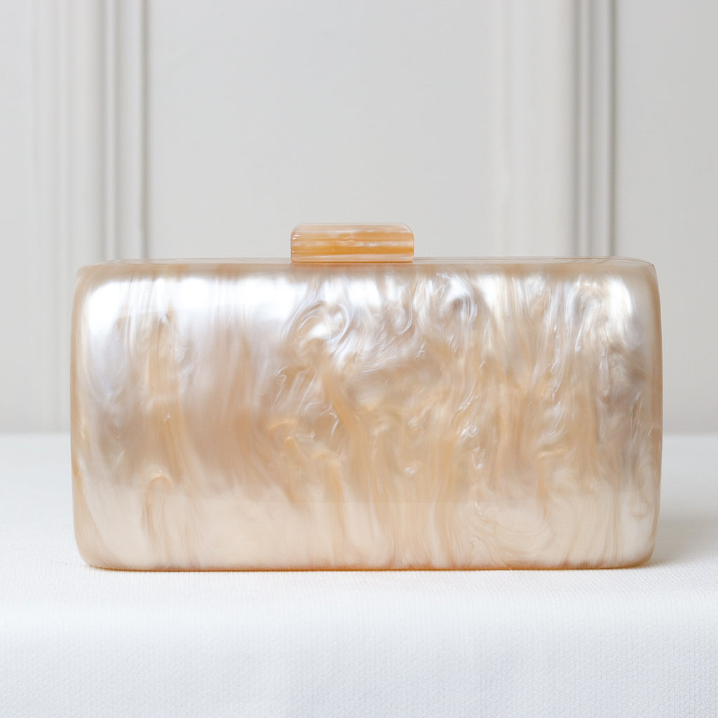 CLUTCH MADREPÉROLA ACRÍLICO IMITAÇÃO FECHO RETANGULAR