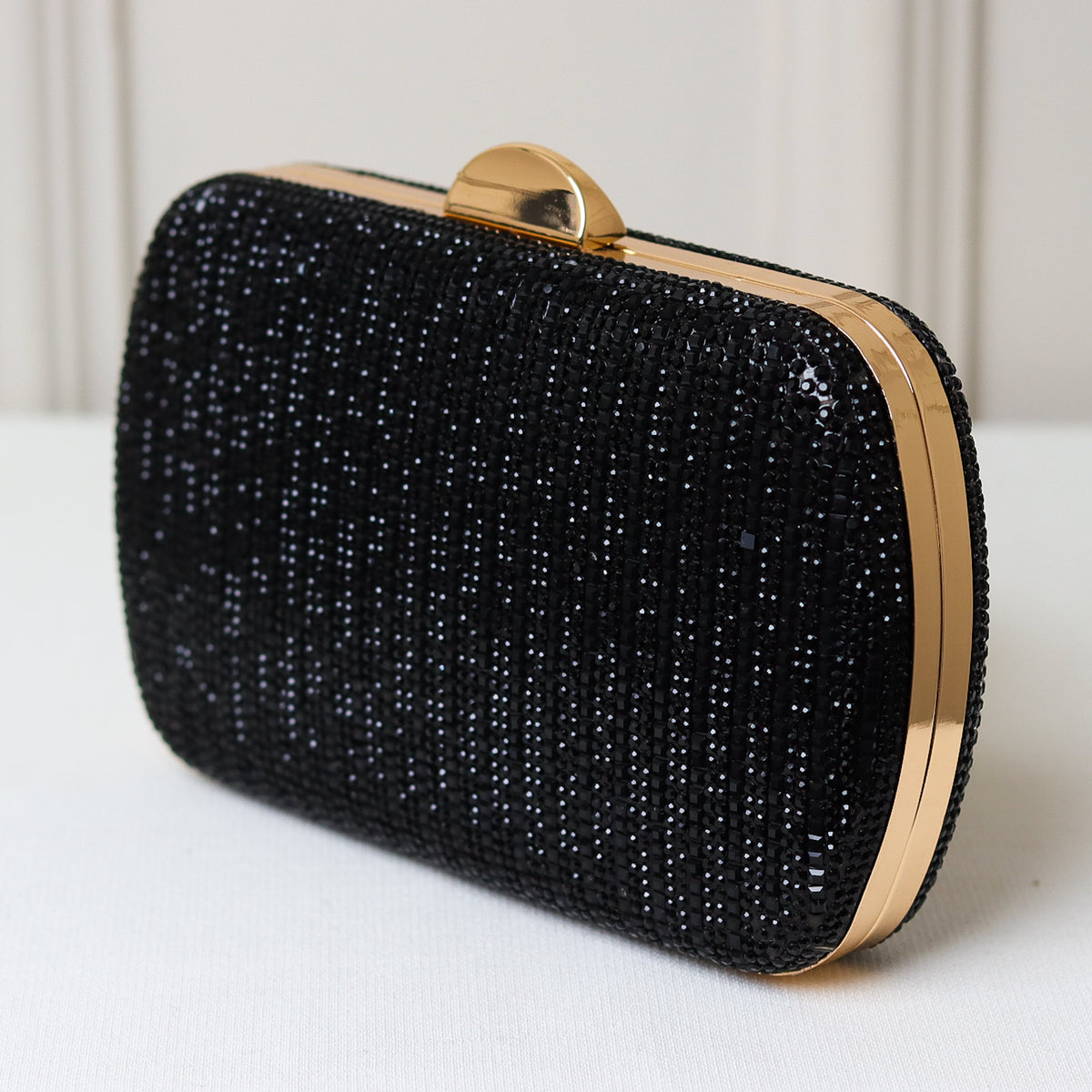 CLUTCH BRILHO STRASS FORMAS OVAL FECHO RETO