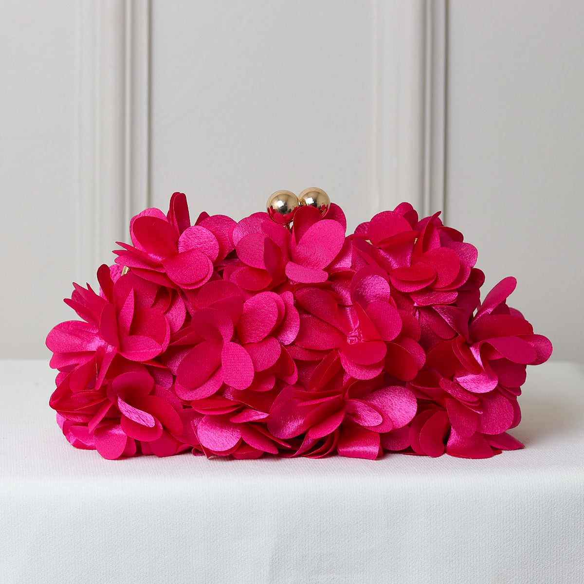 CLUTCH PÉTALAS/FLORES CETIM FECHO DUPLO