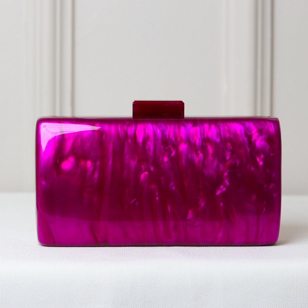 CLUTCH MADREPÉROLA ACRÍLICO IMITAÇÃO FECHO RETANGULAR