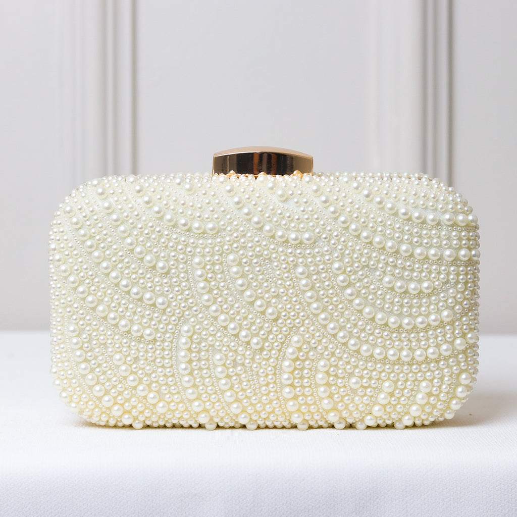 CLUTCH BRANCA PEROLAS ONDULADA RETANGULAR