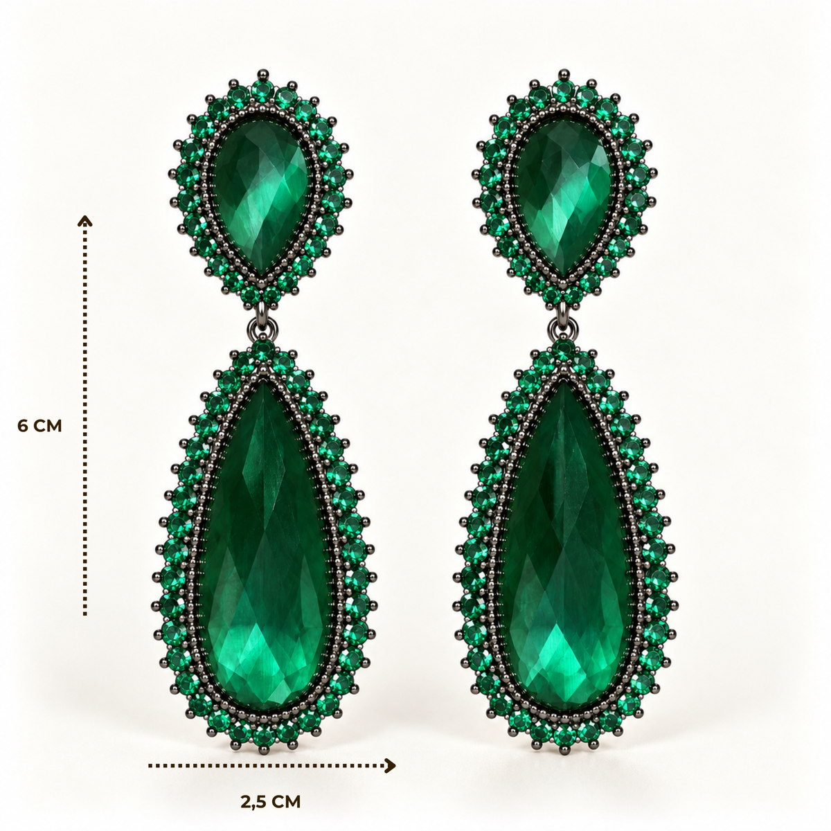BRINCO FESTA VERDE CRISTAL LUXO GOTA DETALHE CRAVEJADO