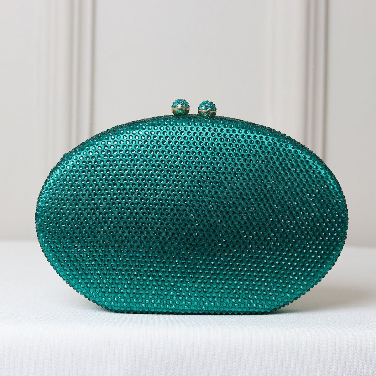CLUTCH BRILHO STRASS FORMATO OVAL FECHO ESFERA DUPLA