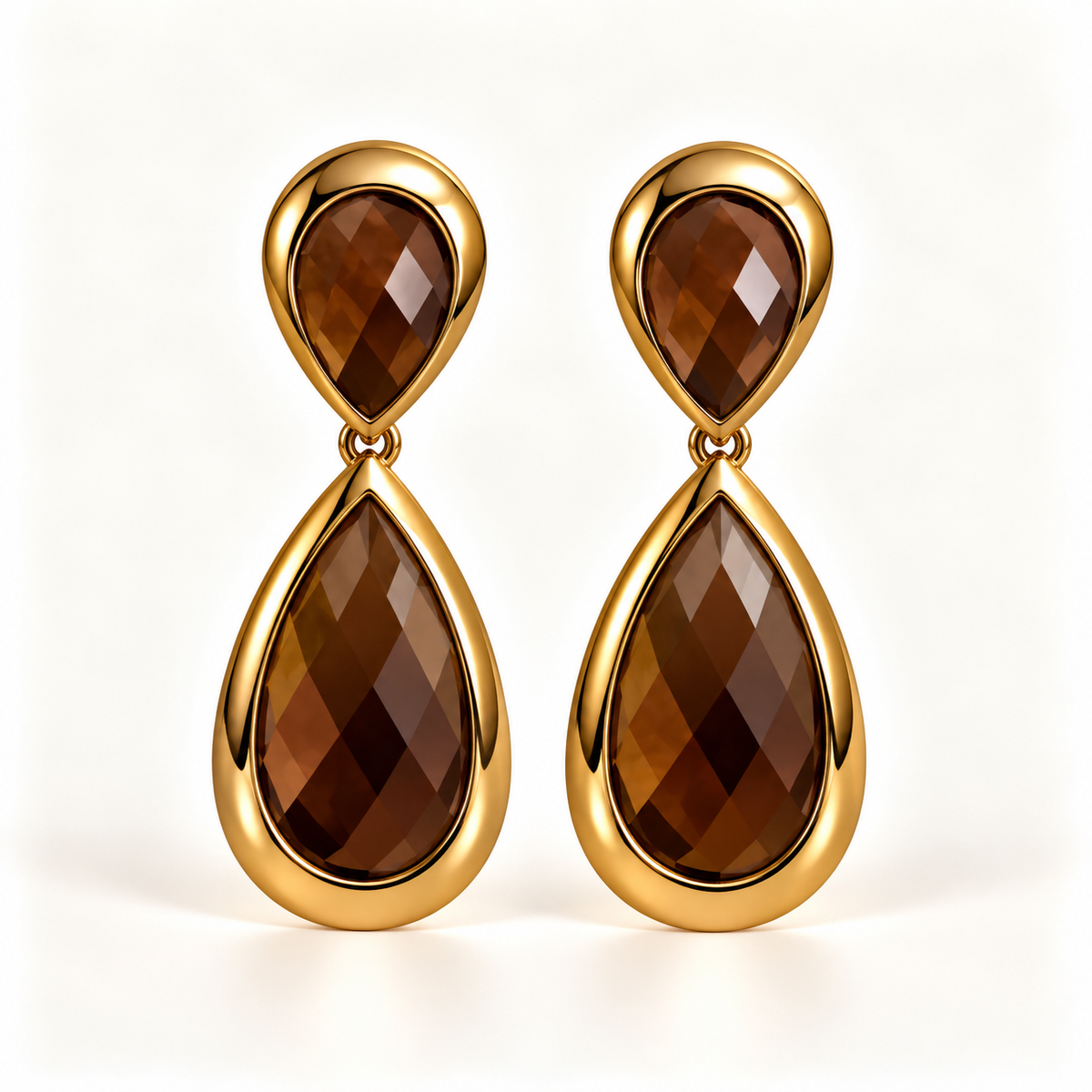 BRINCO FESTA MARROM LUXO CRISTAL GOTA MEDIA