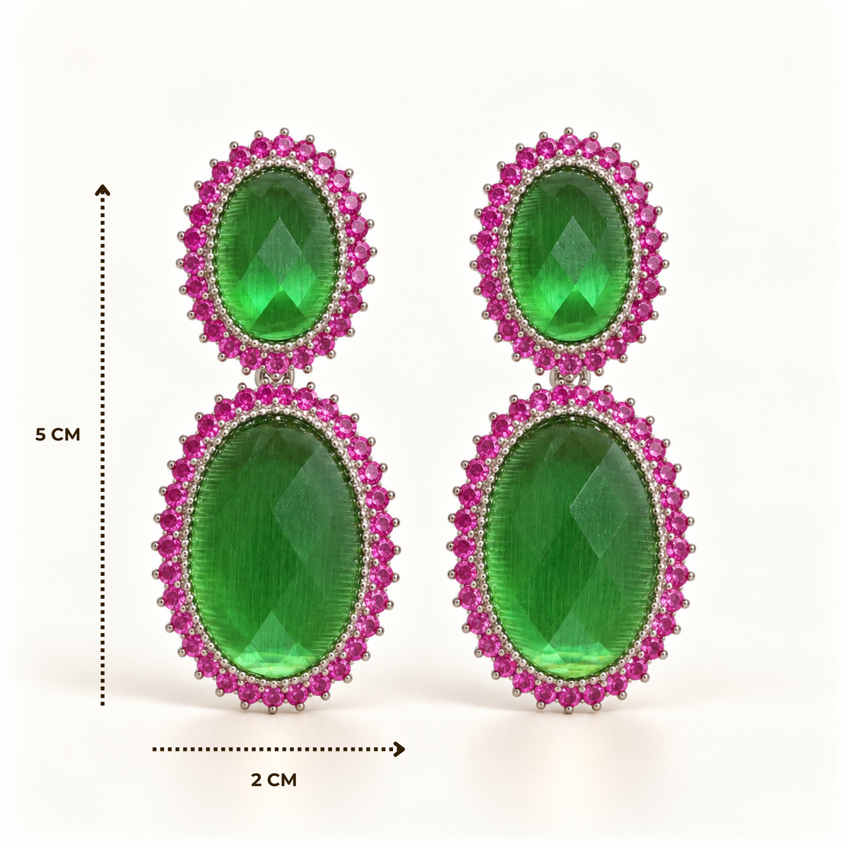 BRINCO FESTA VERDE CRISTAL CLARO LUXO OVAL CRAVEJADO