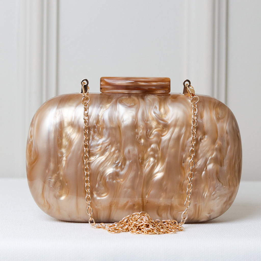 CLUTCH MADREPÉROLA ACRÍLICO IMITAÇÃO FECHO OVAL