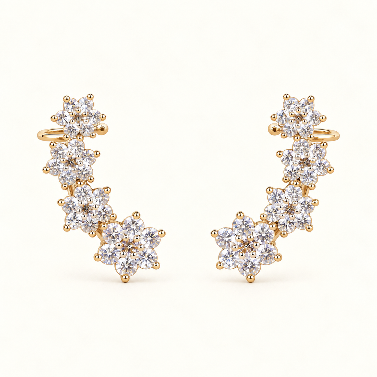 BRINCO EAR CUFF FLOR CRAVEJADO ENCAIXE ATRÁS