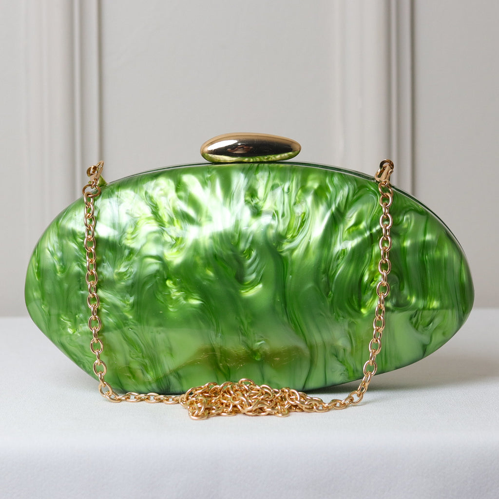 CLUTCH OVAL ACRÍLICO MADREPEROLA FECHO DOURADO
