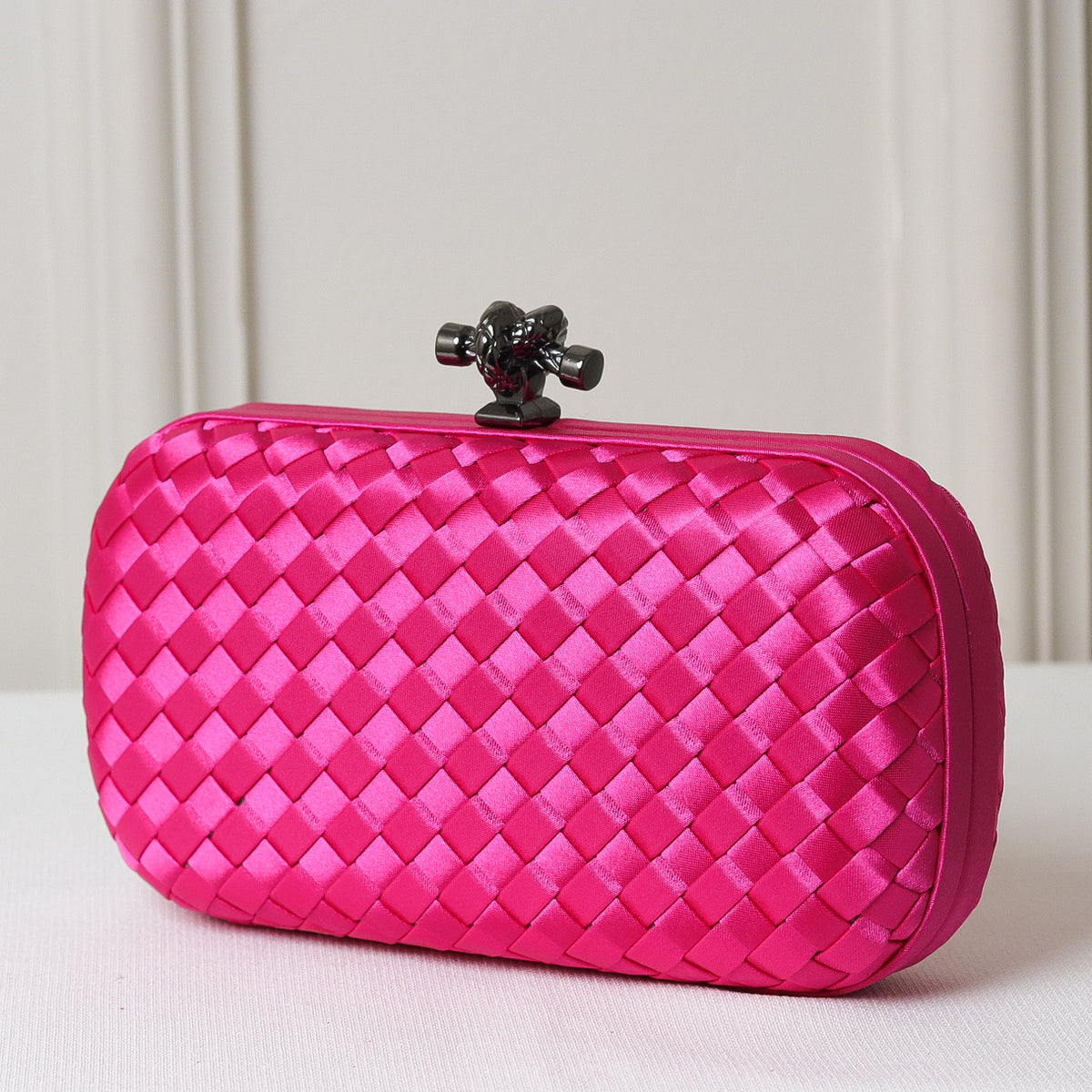 CLUTCH RETANGULAR TECIDO XADREZ FECHO NÓ