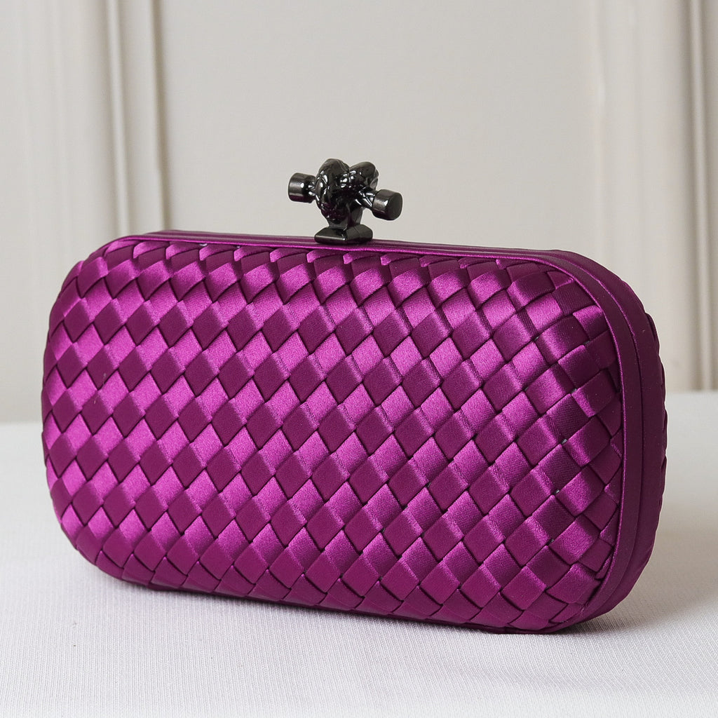 CLUTCH RETANGULAR TECIDO XADREZ FECHO NÓ