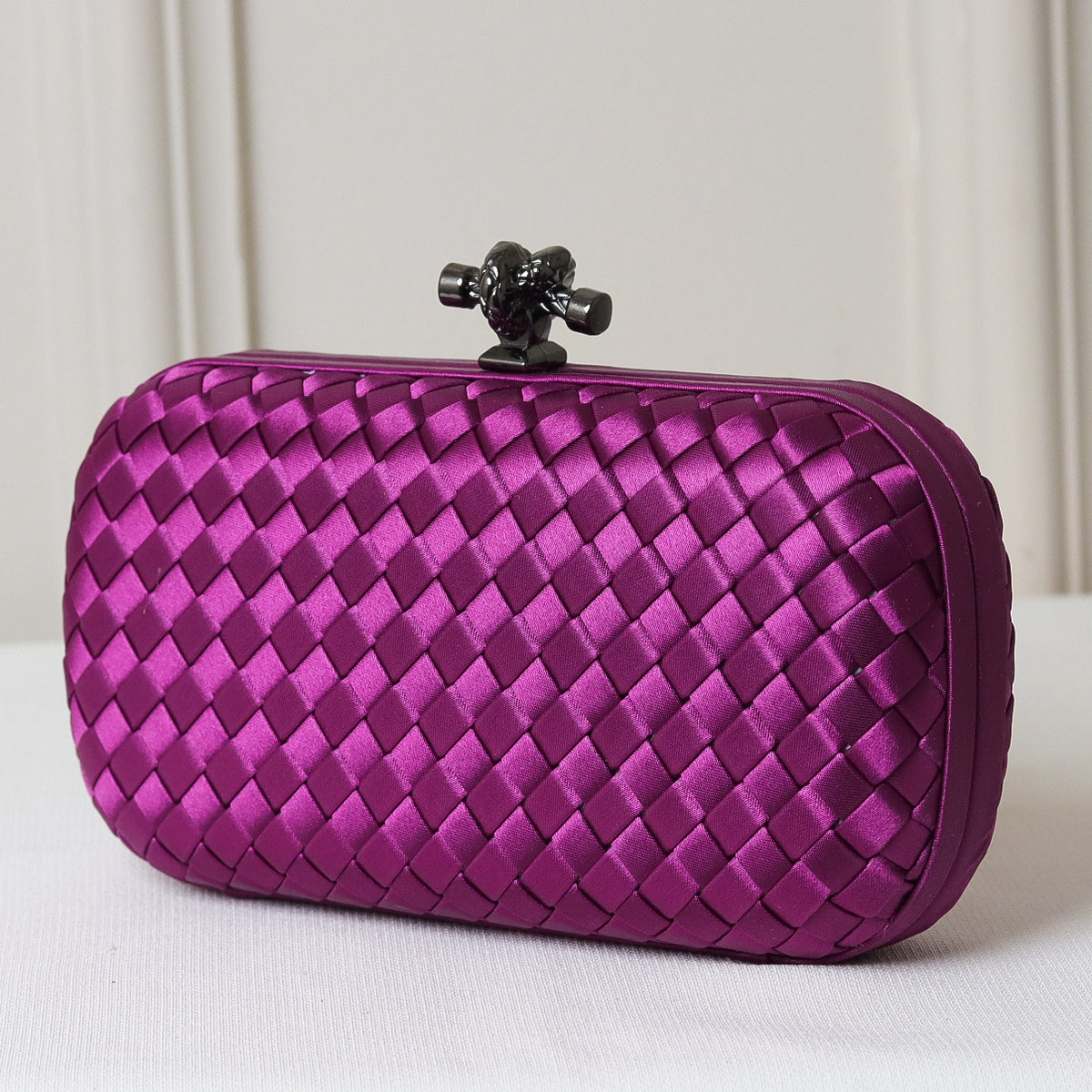 CLUTCH RETANGULAR TECIDO XADREZ FECHO NÓ
