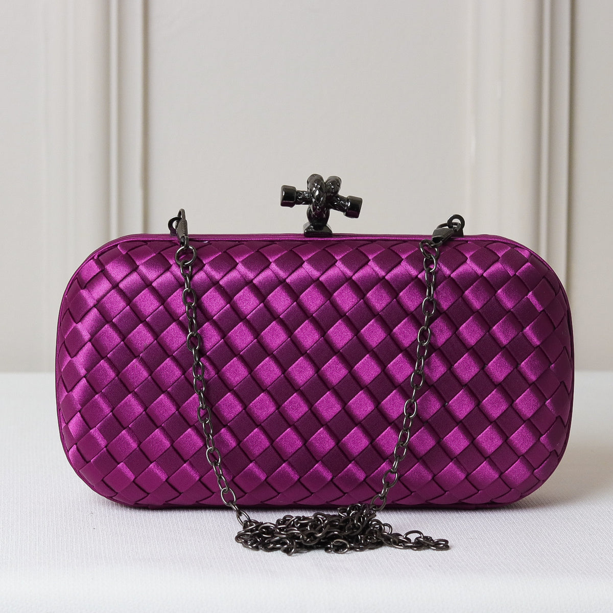 CLUTCH RETANGULAR TECIDO XADREZ FECHO NÓ