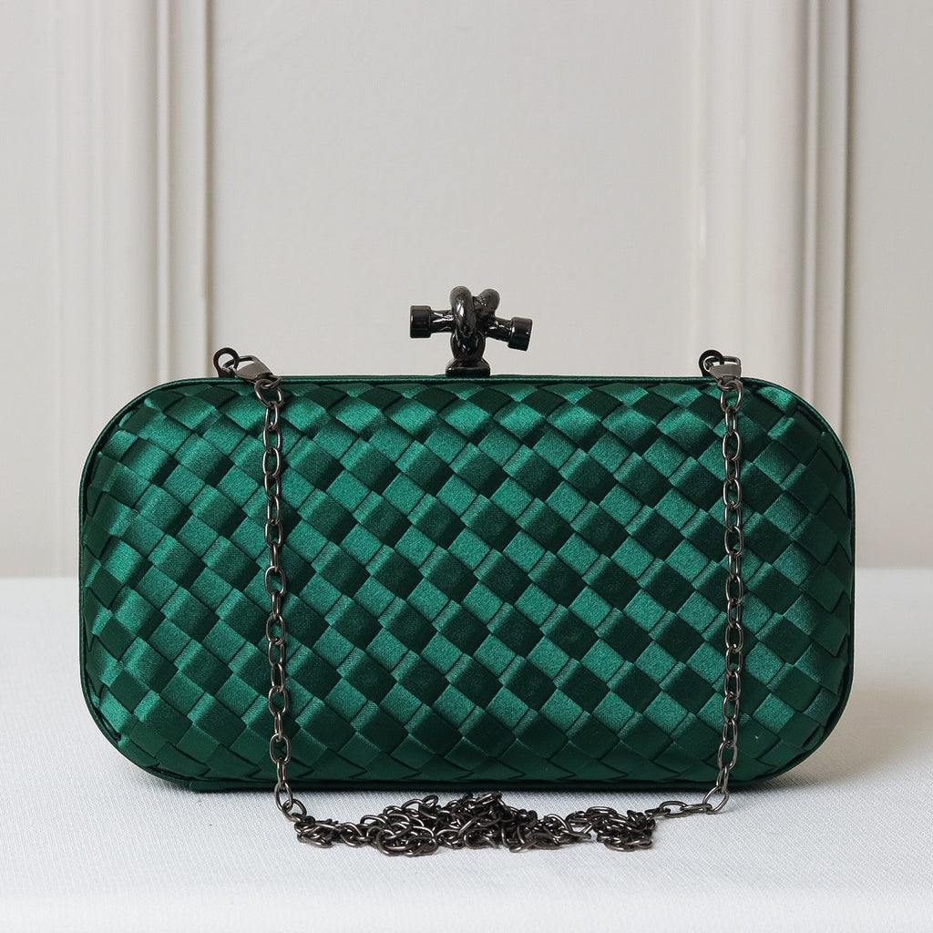 CLUTCH RETANGULAR TECIDO XADREZ FECHO NÓ