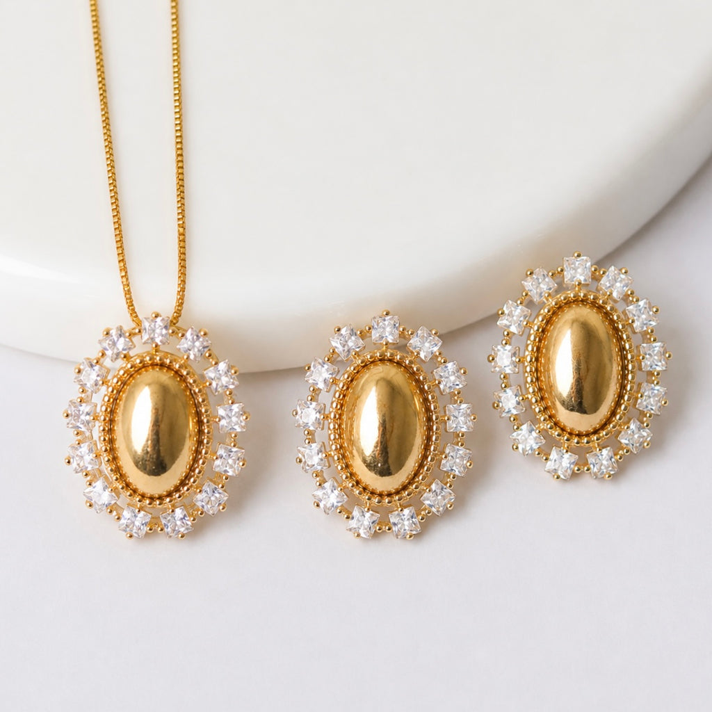 CONJUNTO FESTA LUXO CRISTAL DOURADO LISO FORMATO OVAL CRAVEJADO QUADRADO LADO