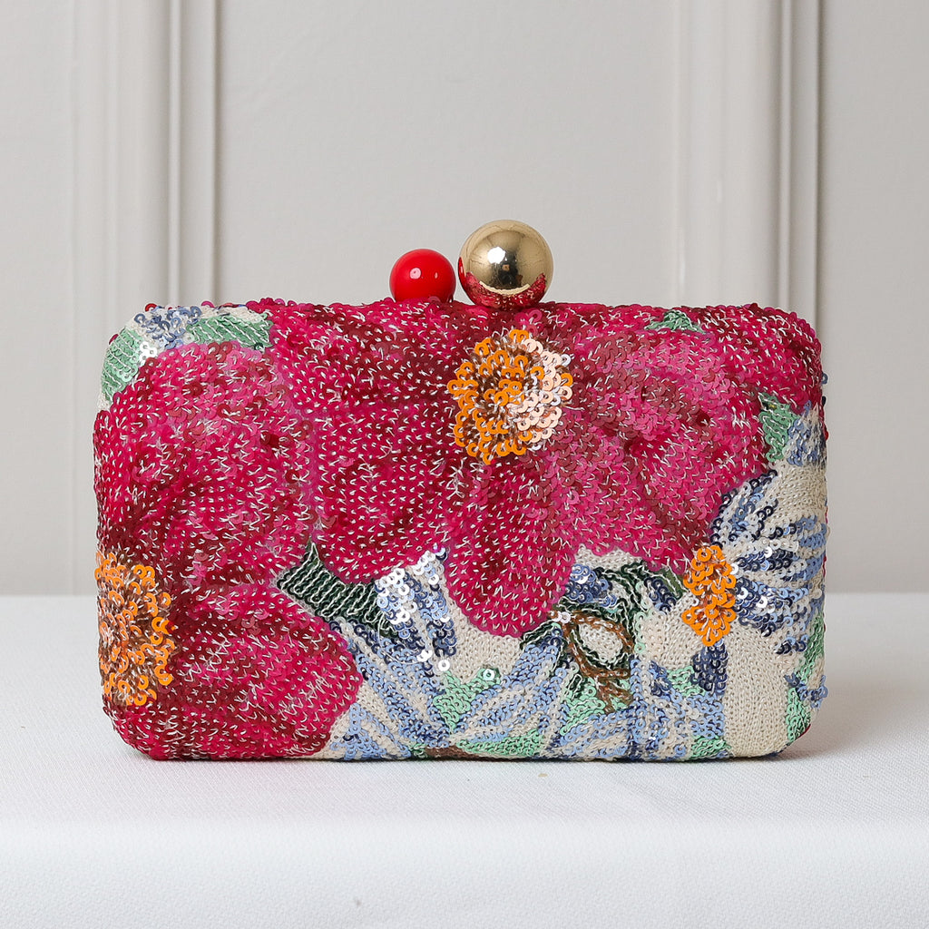 KIT FESTA: CLUTCH BORDADA COLORIDA + BRINCO FESTA GOTA VERMELHO