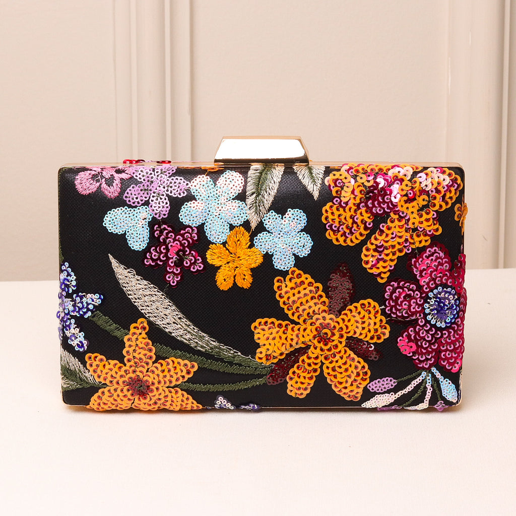 KIT FESTA: CLUTCH  BORDADA LARANJA + BRINCO FESTA GOTA LARANJA