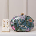 KIT FESTA: CLUTCH  BORDADA VERDE + BRINCO FESTA GOTA NUDE