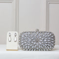 KIT FESTA: CLUTCH PEDRARIA PRATA + BRINCO FESTA PRATA